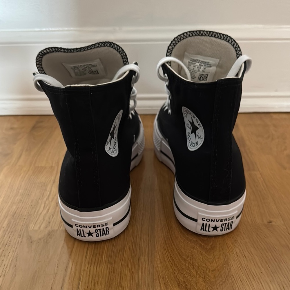 Converse Black and White Platform High-Tops - Picture 6 of 9